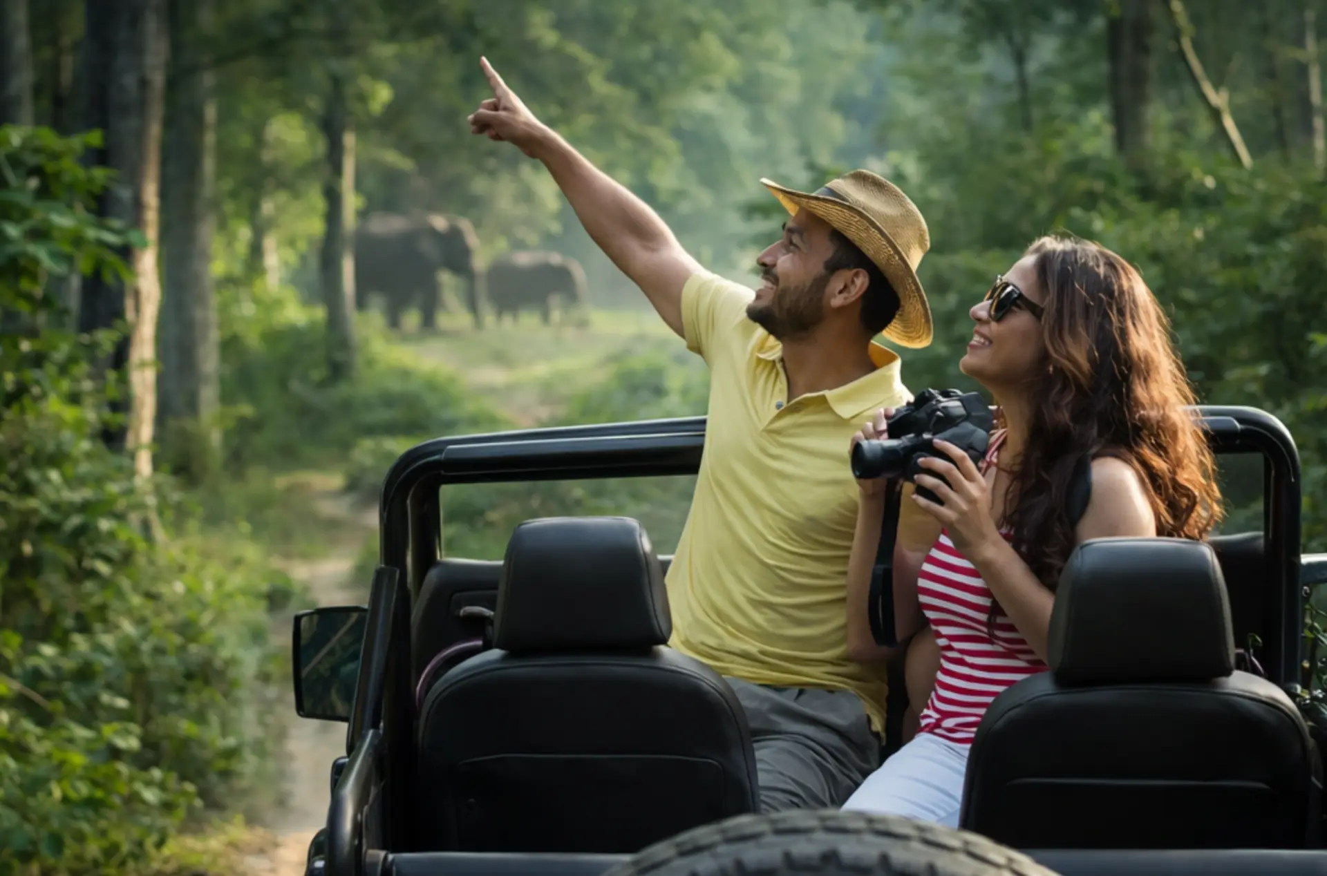 Classic Kerala Honeymoon Tour with Houseboat & Safari
