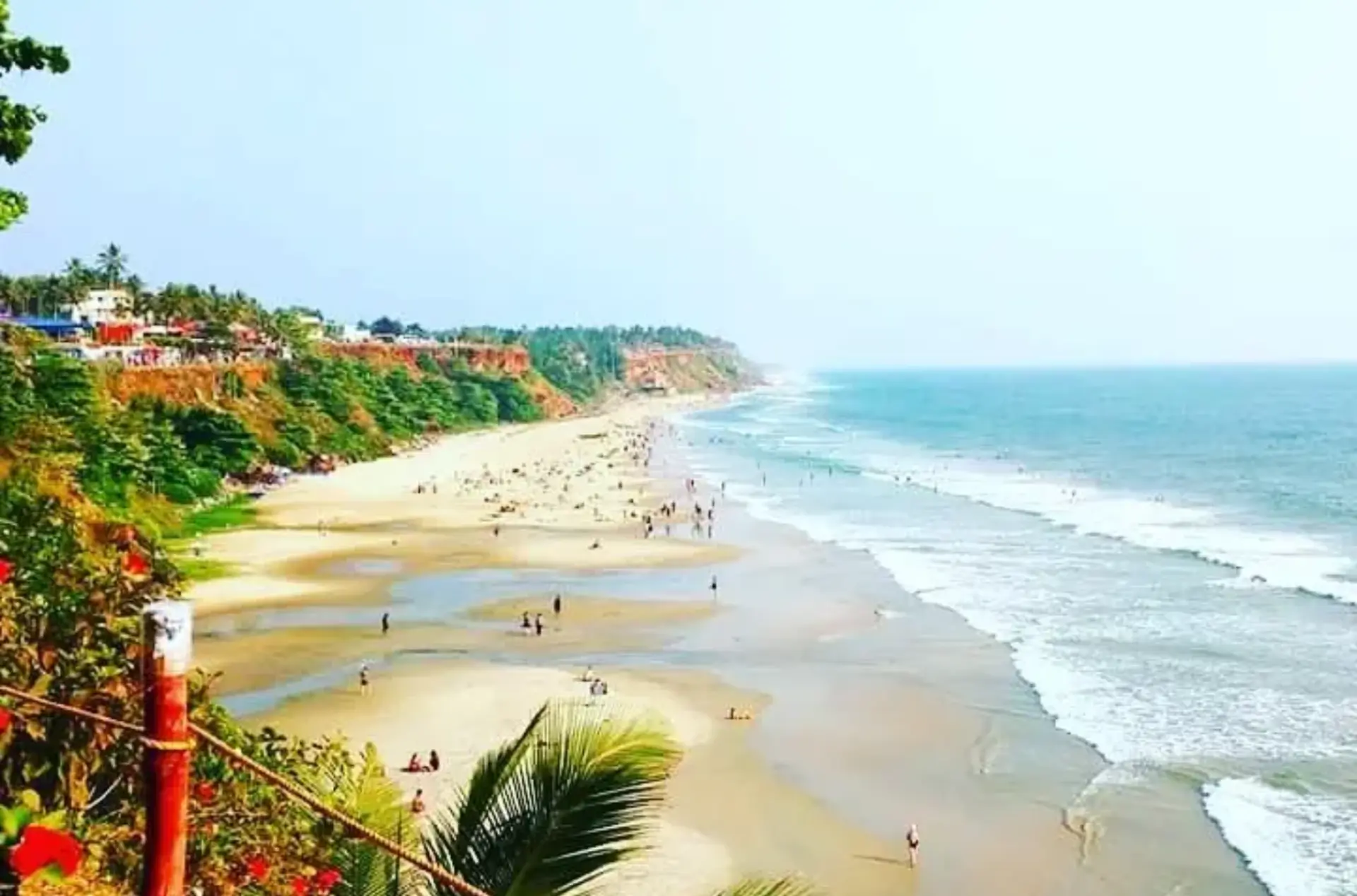 Classic Kerala Honeymoon Tour with Houseboat & Safari